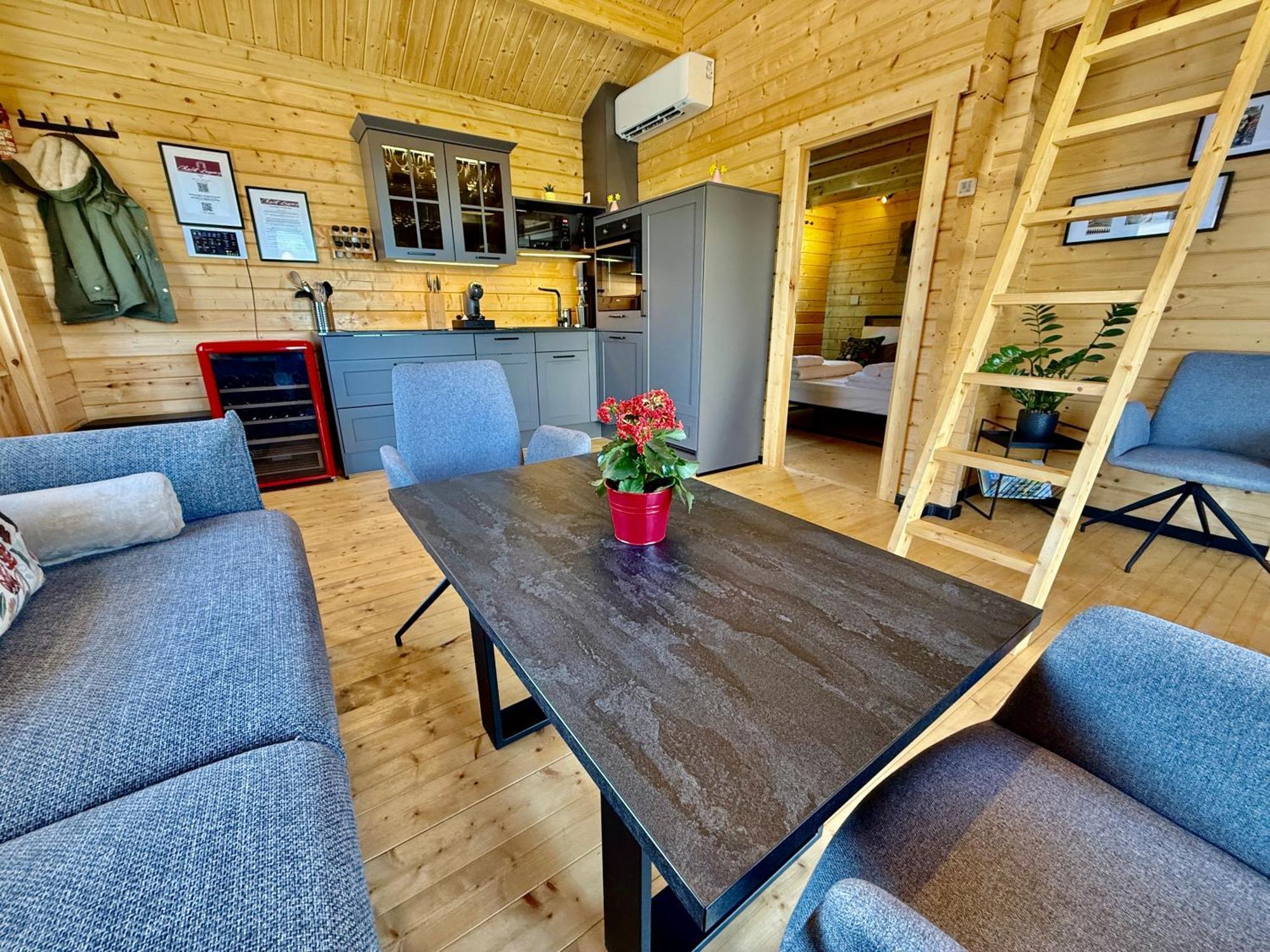 Chalet Lasserg Münstermaifeld المظهر الخارجي الصورة